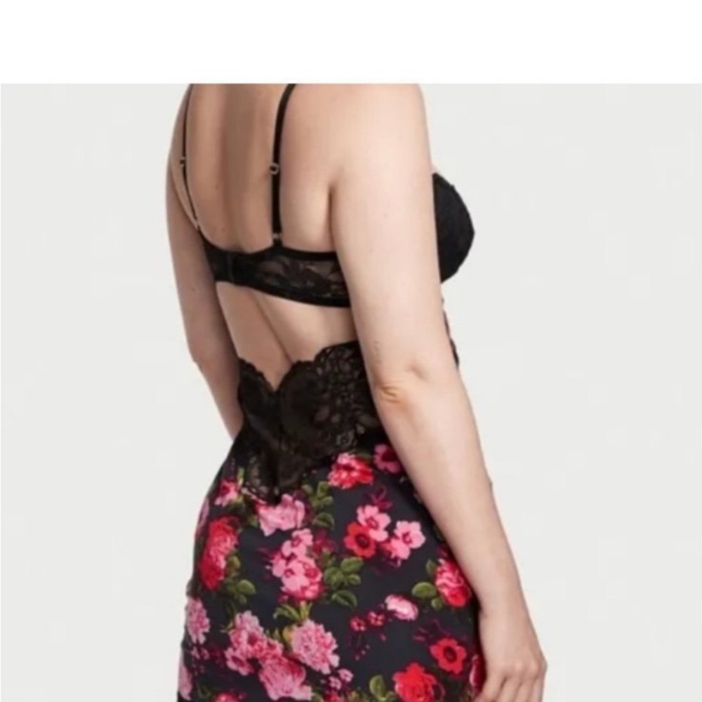 VICTORIA'S SECRET
Modal Wrap Robe & Lace Slip - Picture 3 of 12